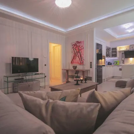 Luxury Venetian Flat In Corfu * Corfu (city)