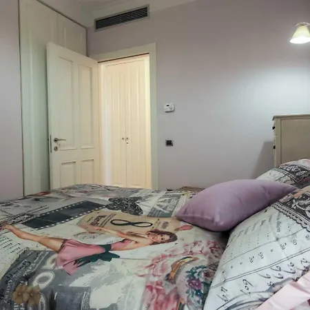 Apartment Luxury Venetian Flat In Corfu *